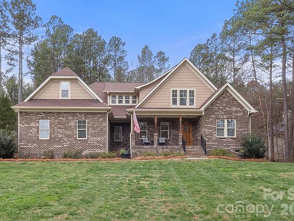 2nd image of 7261 Bay Ridge Dr