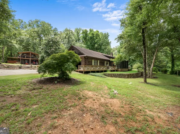 261 McIntosh Cir, Jackson, GA 30233