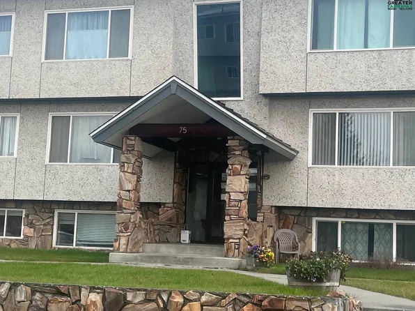 75-3 Slater Dr, Fairbanks, AK 99701