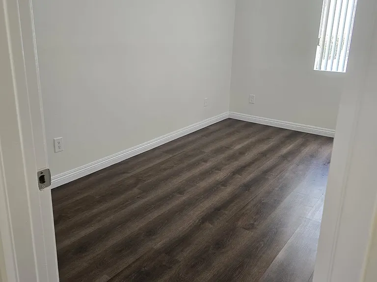 Tujunga Villas — Photo 18