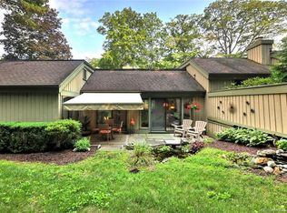 679 Heritage Vlg #B, Southbury, CT 06488