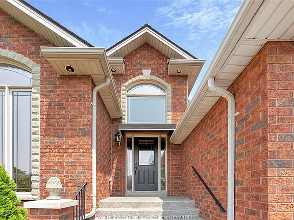 2nd image of 80 Whelan Dr