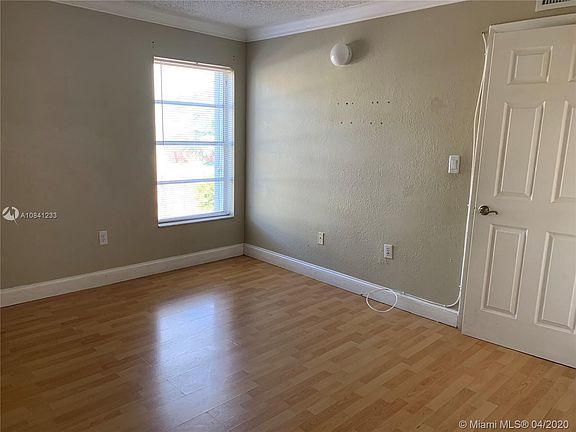 5th image of 6095 W 18th Ave APT S229