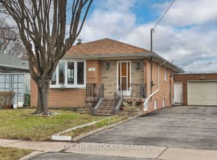 103 Fitzgibbon Ave E, Toronto, ON