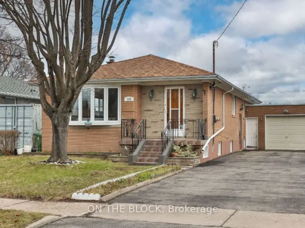 103 Fitzgibbon Ave E, Toronto, ON M1K 4A4