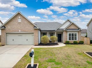 42 Copperdale Dr, Simpsonville, SC 29681