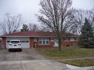 6718 Rushleigh Rd, Englewood, OH 45322