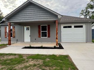 306 S 11th Ave, Paragould, AR 72450