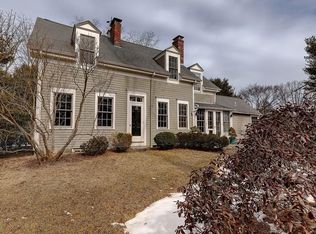 17 Willard Ave, Rehoboth, MA 02769