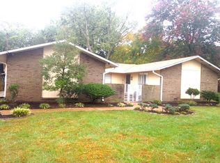 9608 W Laurens Ln, Knoxville, TN 37922