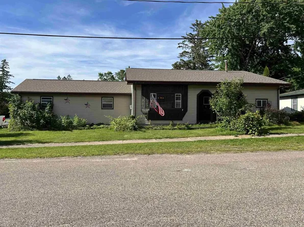 214 PINE STREET, Tigerton, WI 54486
