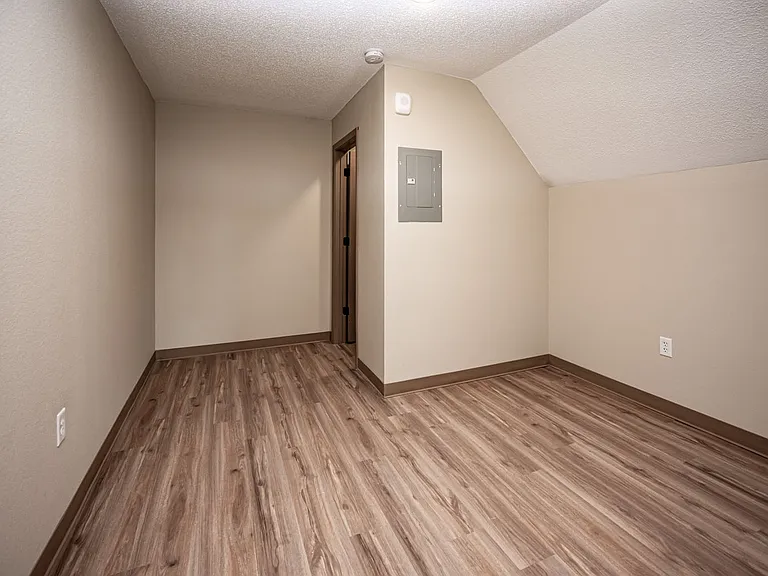 The Mill on 76 Apartments — Photo 16