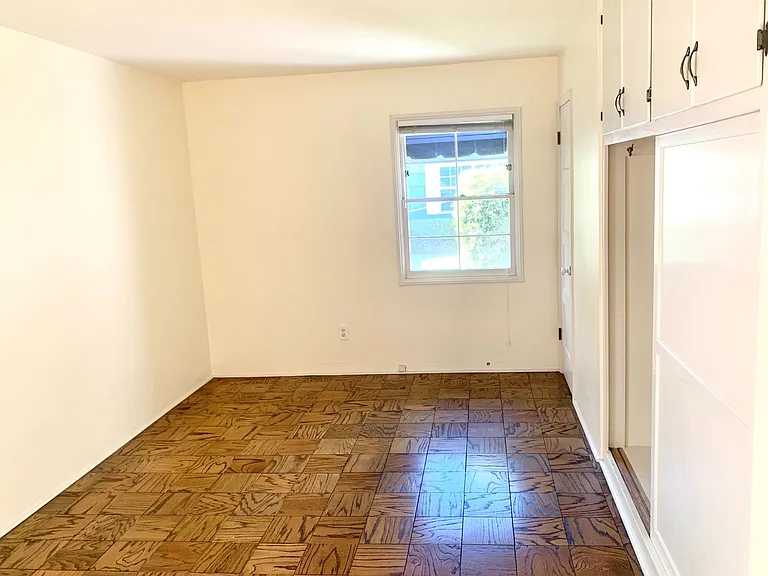 140 G Ave — Photo 15