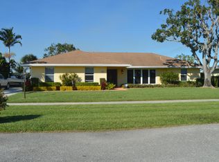 958 S Patrick Cir, West Palm Beach, FL 33406