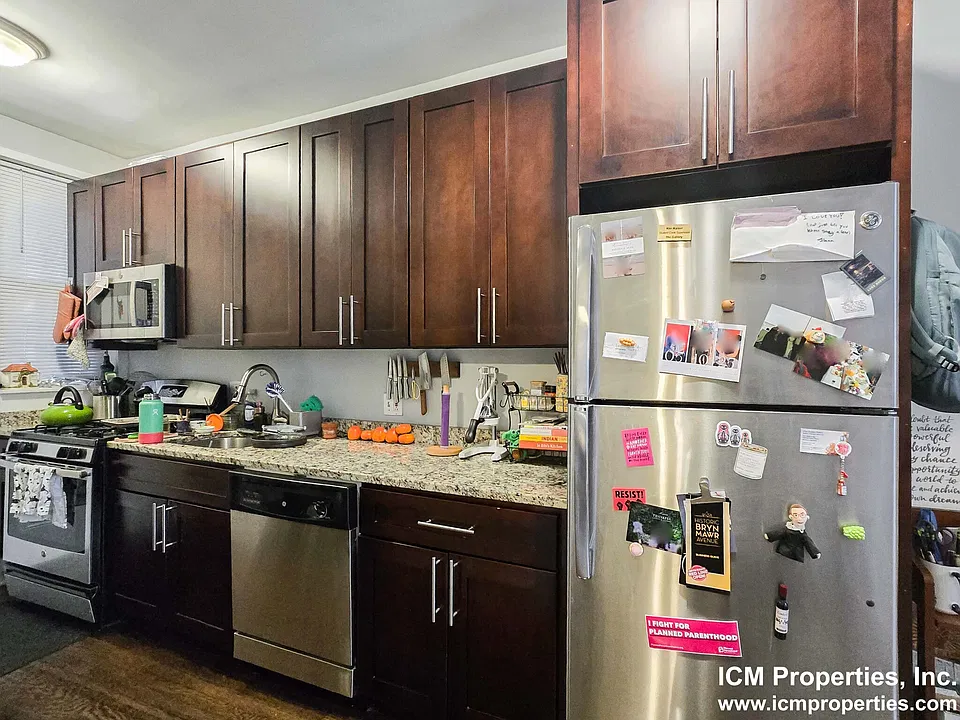1228 W Bryn Mawr Ave #1