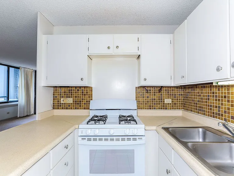 2215 Aloha Dr — Photo 13