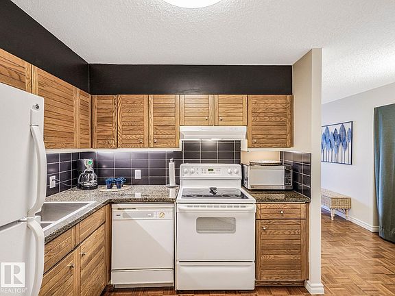 5th image of 10149 Saskatchewan Dr NW #806