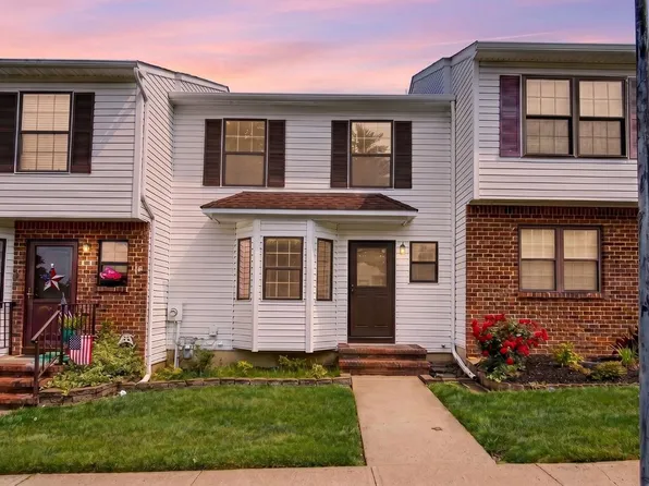 5 Bordenshire Dr, Bordentown, NJ 08505