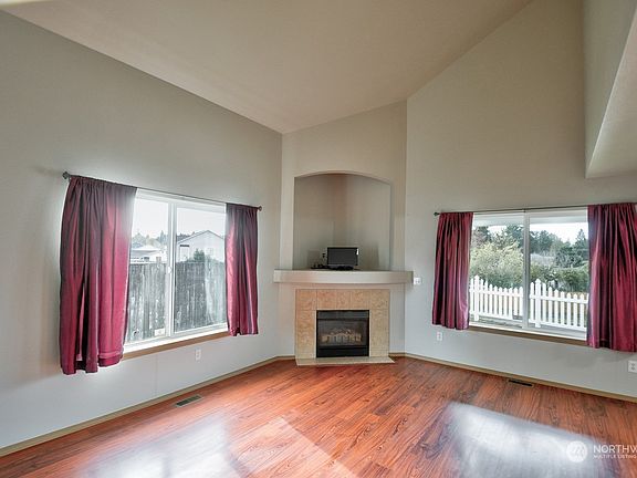 2nd image of 15406 41st Avenue E