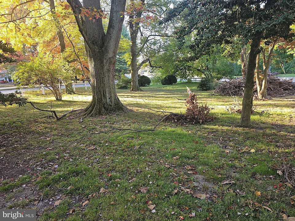2nd image of 403 S Cleveland Ave