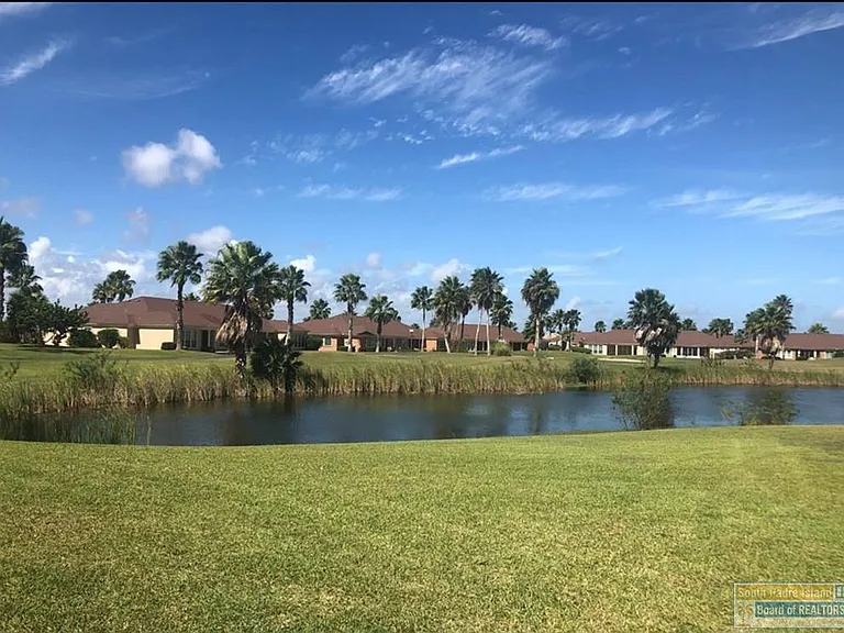 7 N Bay Hill Dr — Photo 3