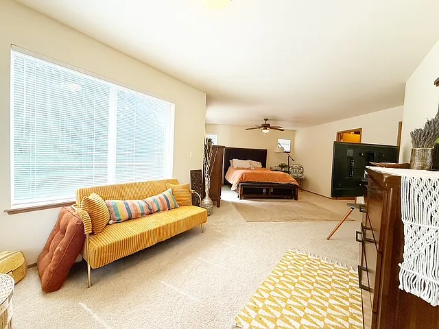 21302 Brevik Pl NW — Photo 36