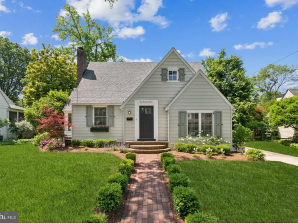 110 Homestead Ave, Haddonfield, NJ 08033