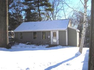 32 Woodman Rd, Durham, NH 03824
