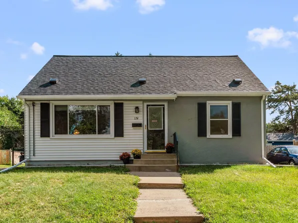 174 Butler Ave E, West Saint Paul, MN 55118