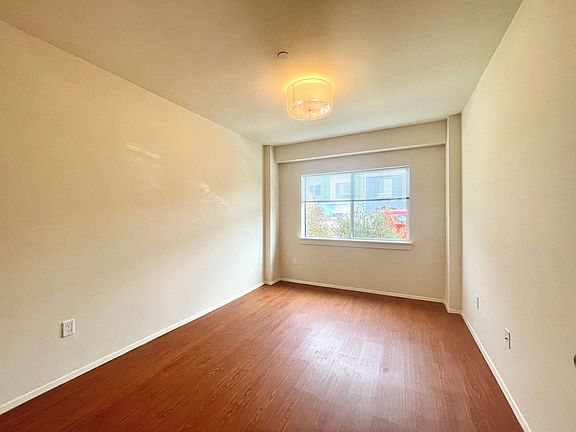 2nd image of 1295 47th Ave #11