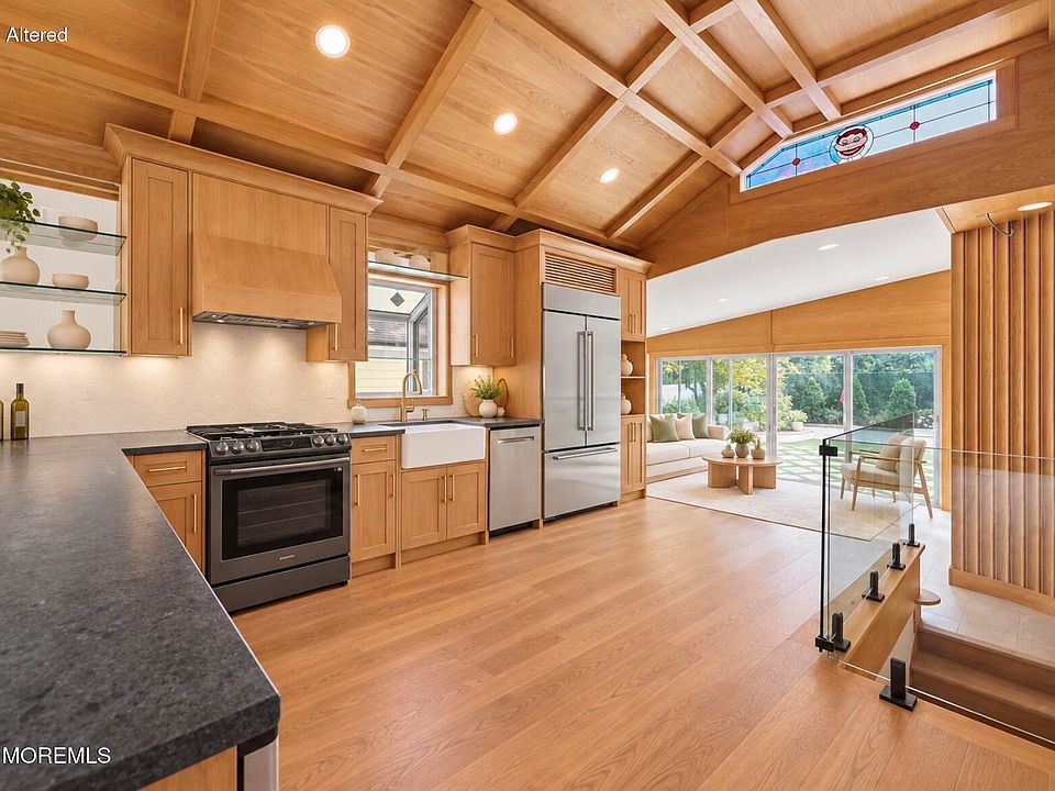 1st image of 2304 Sunset Avenue