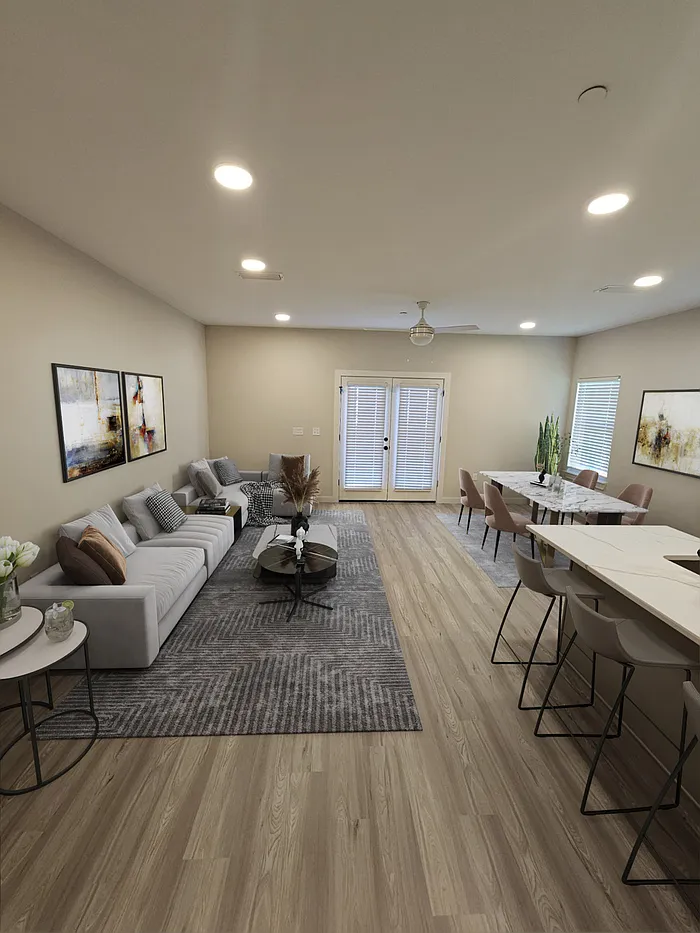 3 bed, 2.5 bath, 1544 sqft, $2,150 — Photo 2