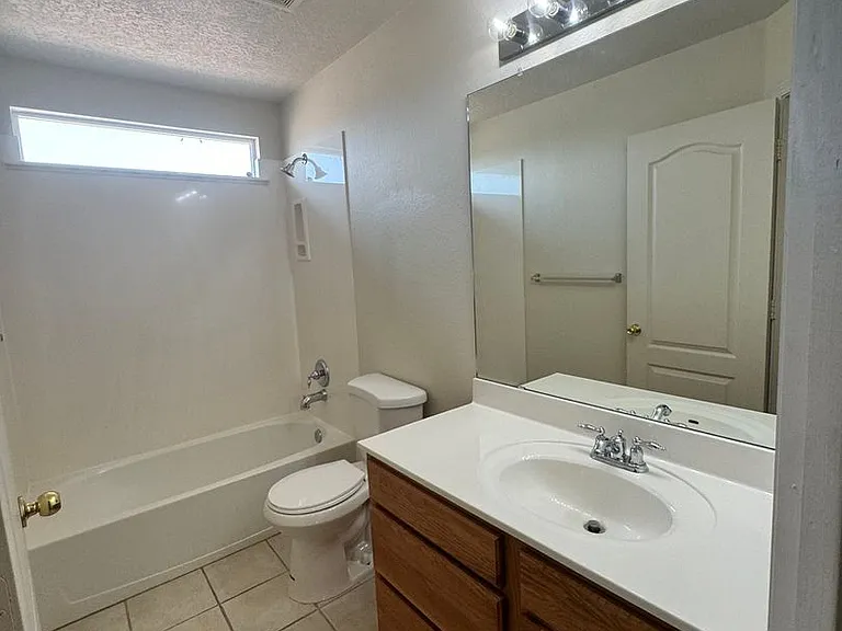520 Rain Lily Rd SW — Photo 24