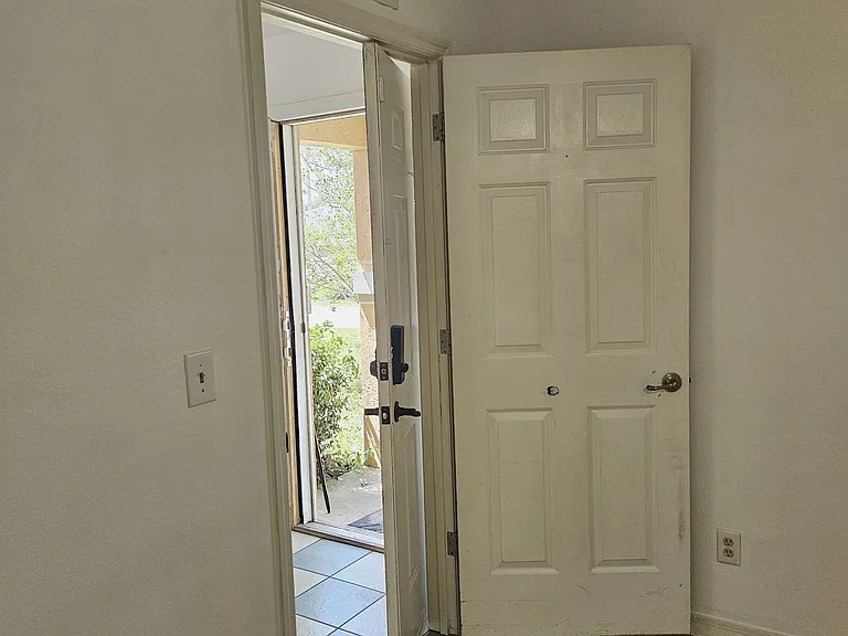 2632 SW 145th Place Rd — Photo 14