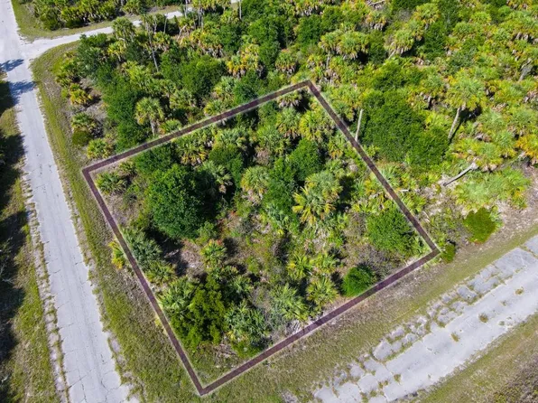 Firebird Lot 12, North Pt, FL 34286