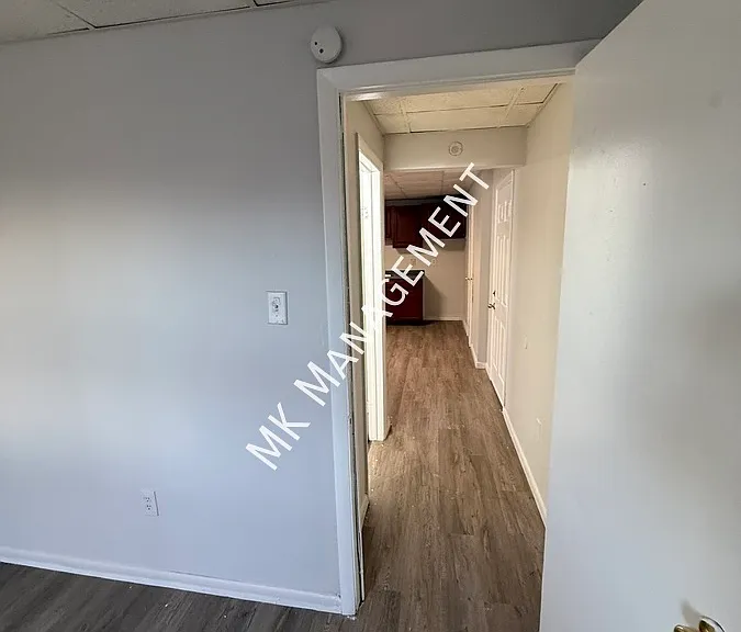 565 W Main St #4 — Photo 8