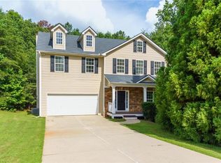 9015 Montclair Hills Dr, Cumming, GA 30028
