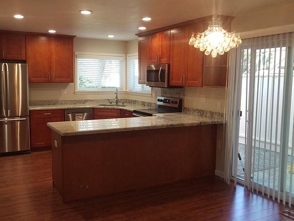 5th image of 649 Rebecca Way APT 1