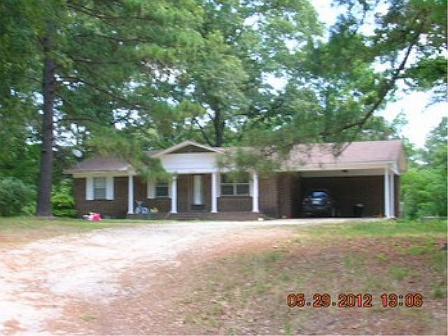 2nd image of 2320 Gifford Rd