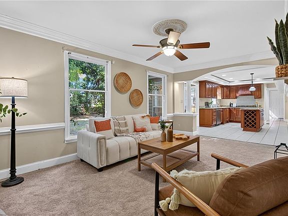 5th image of 3405 Anita Cir