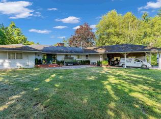 18224 32nd Ave, Surrey, BC V3Z 1C6