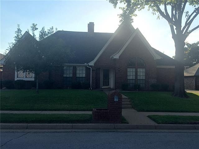 1st image of 1729 Woodhill Ct