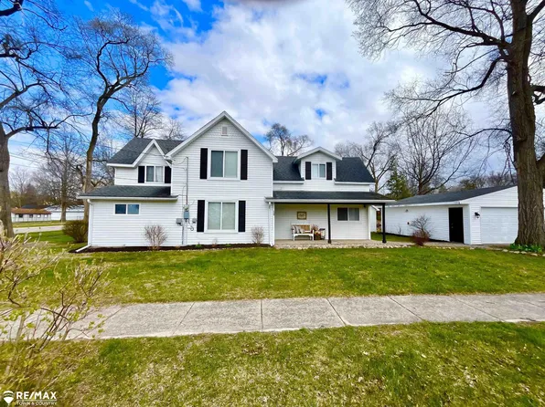 139 Lincoln St, Montrose, MI 48457