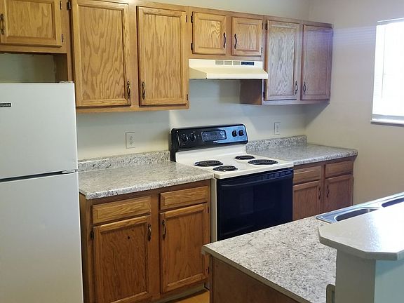 4th image of 2716 Hyche Ave