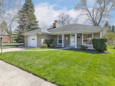 16656 Park Ln, Fraser, MI, 48026