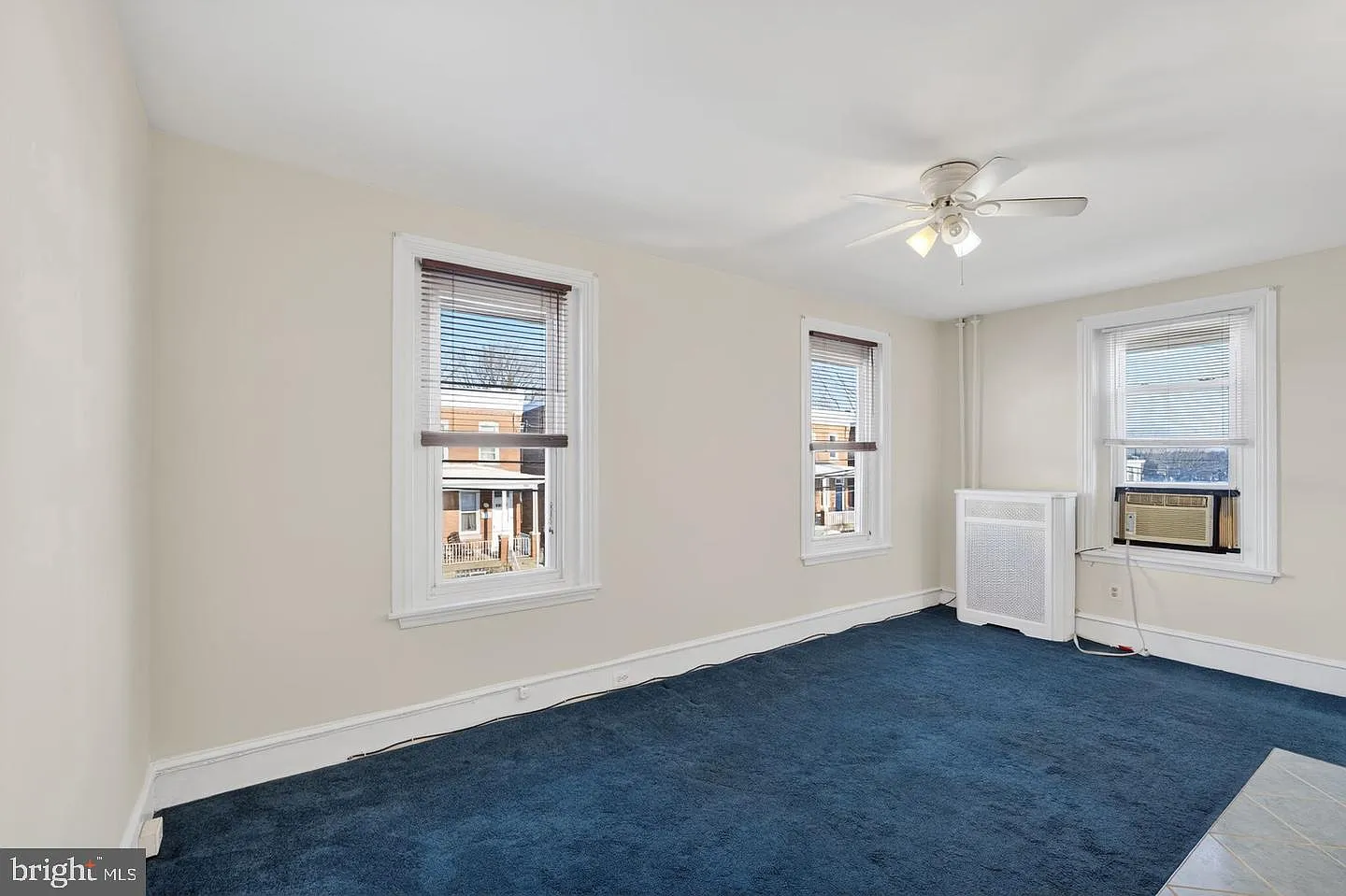 1 bed, 1.0 bath, 3816 sqft, $950 — Photo 2