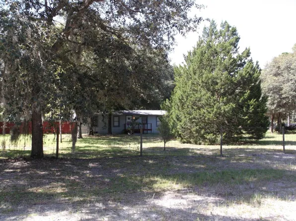 105 James Dr, Palatka, FL 32177