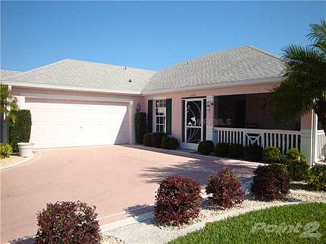 2nd image of 2324 Lyndhurst Dr
