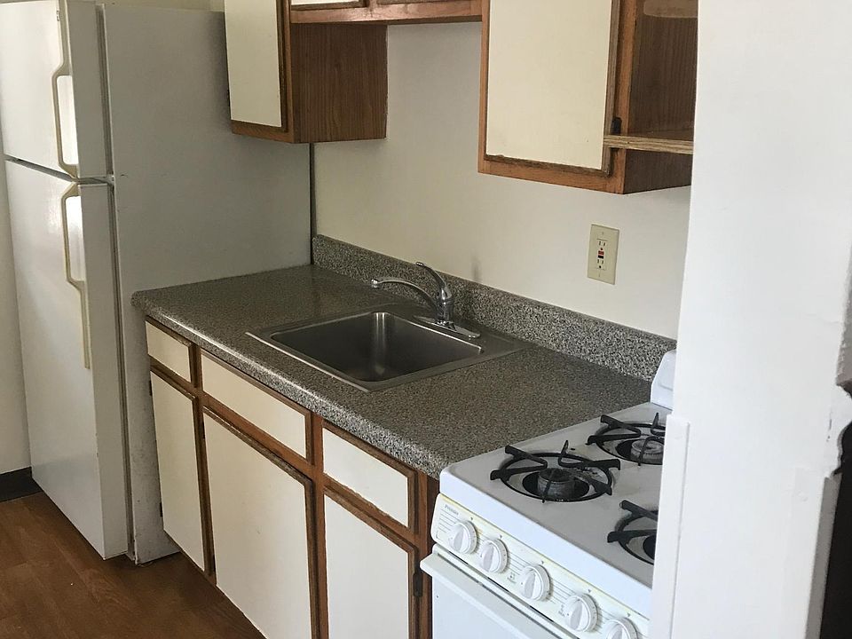 2nd image of 47 S Kingston Ave #3