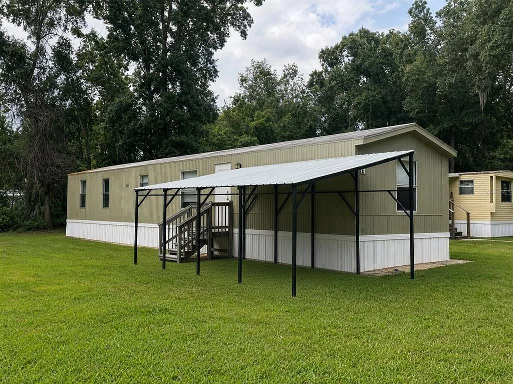 2 bed, 2.0 bath, 924 sqft, $1,400 — Photo 1
